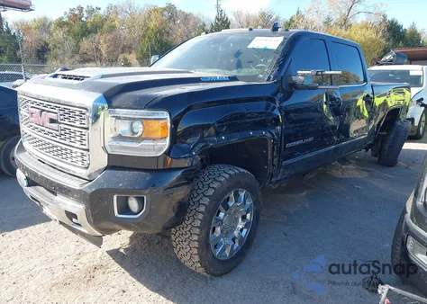 2018 GMC Sierra 2500Hd Denali z USA, uszkodzony, nr VIN 1GT12UEY1JF123342